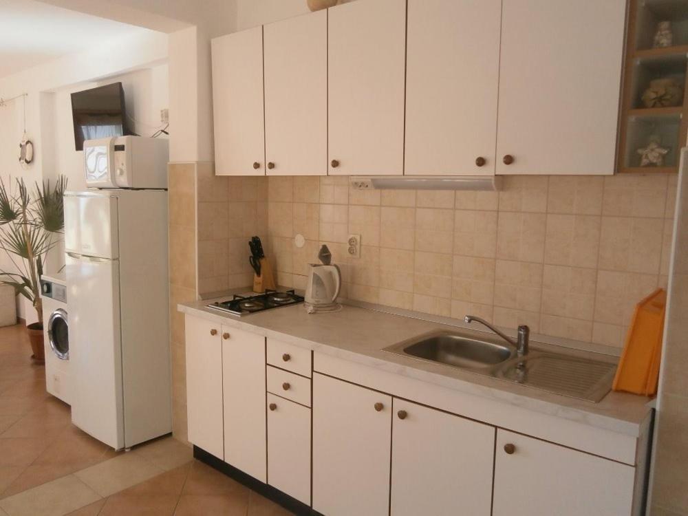 Apartments With A Parking Space Igrane, Makarska - 13535 Exterior foto