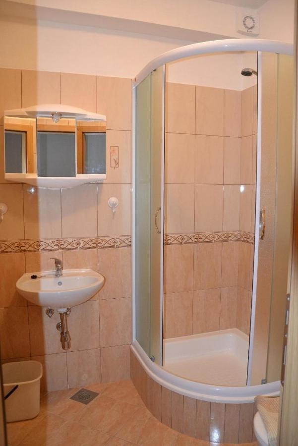 Apartments With A Parking Space Igrane, Makarska - 13535 Exterior foto