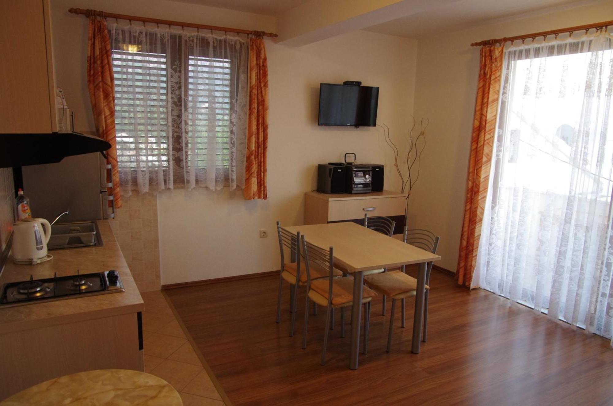 Apartments With A Parking Space Igrane, Makarska - 13535 Zimmer foto
